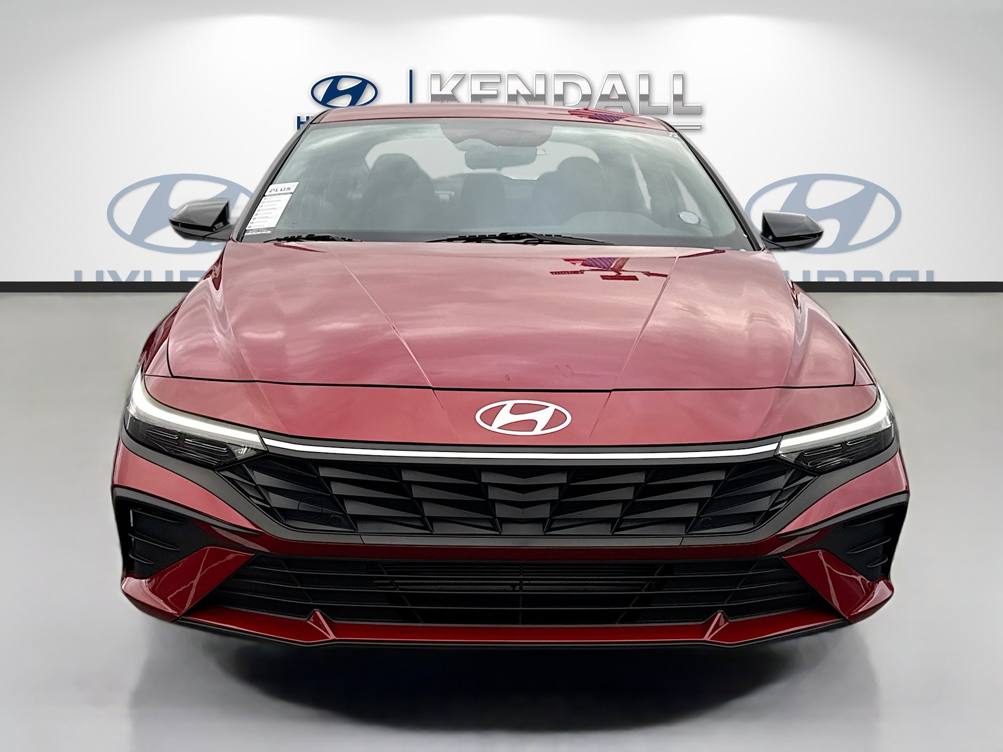 2025 Hyundai Elantra SEL Sport photo 2
