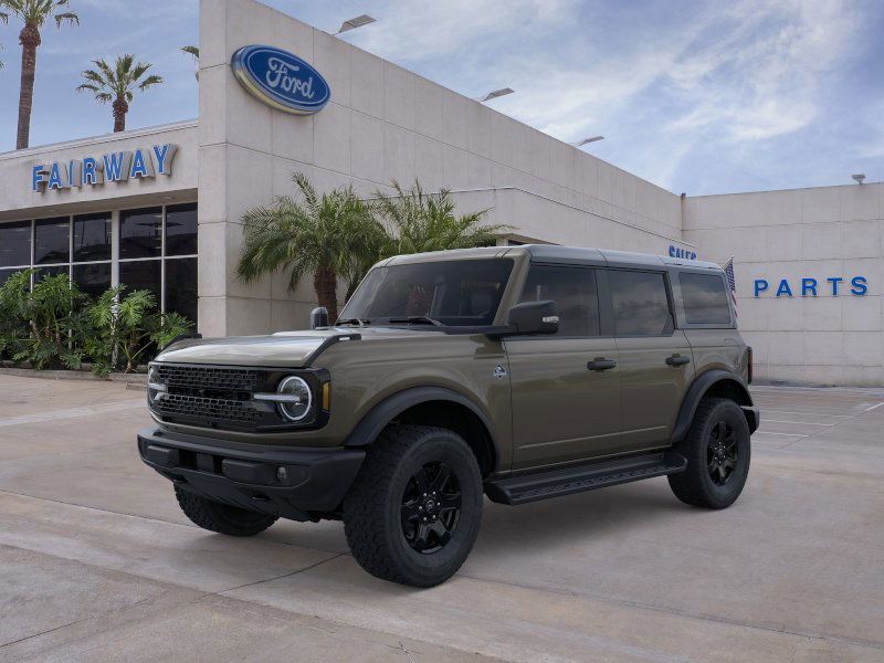 2025 Ford Bronco 4-Door Outer Banks's photo