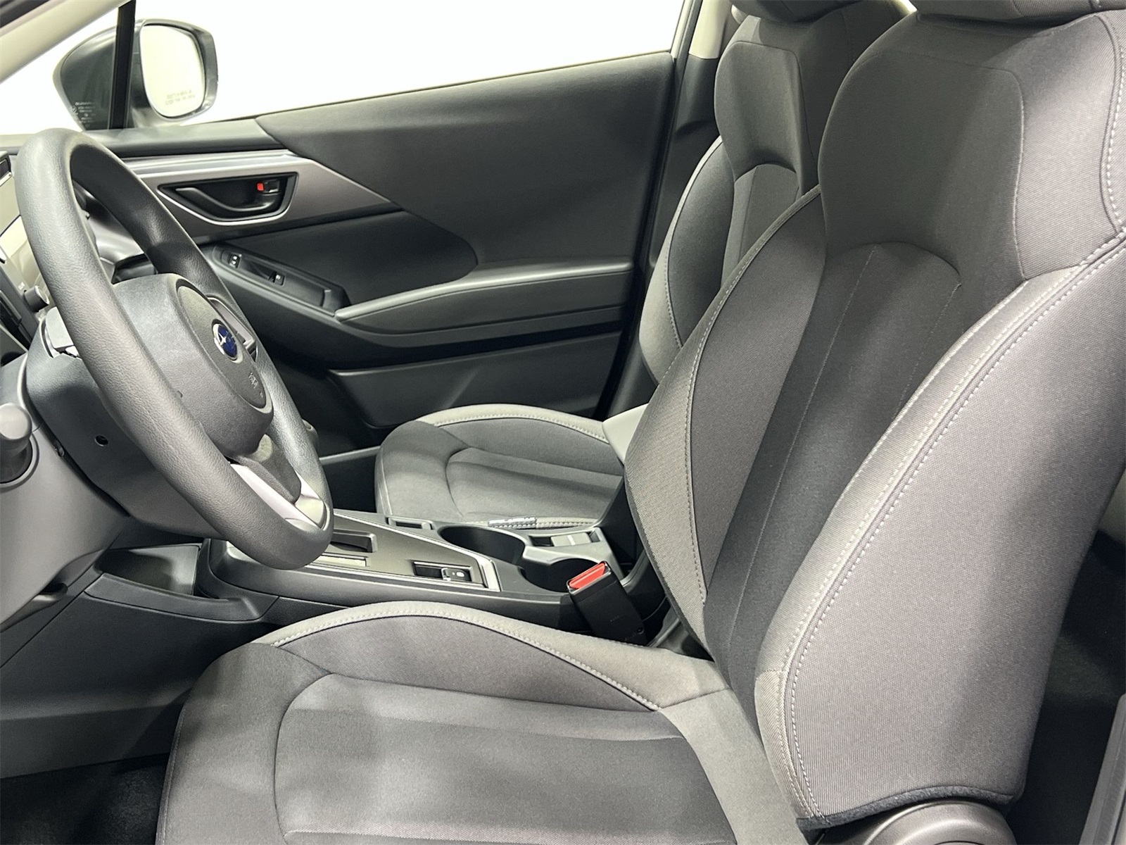 2025 Subaru Impreza Base photo 10
