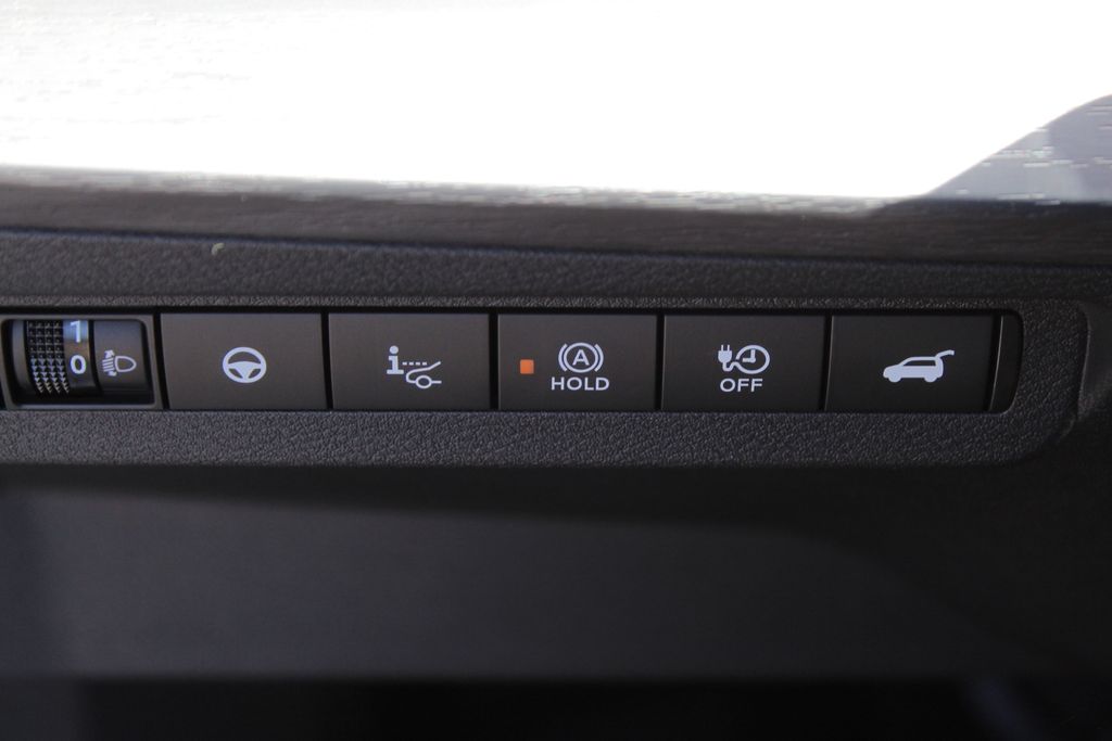 2024 Nissan ARIYA Platinum e-4ORCE photo 23