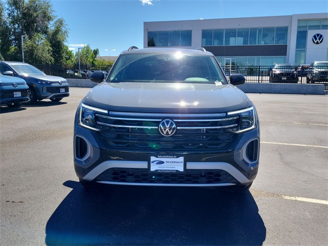2025 Volkswagen Atlas Peak Edition SE photo 8