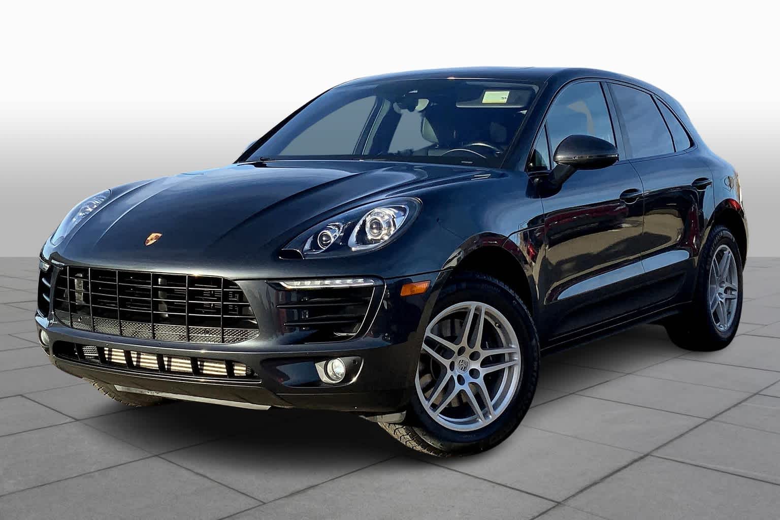 2017 Porsche Macan Base