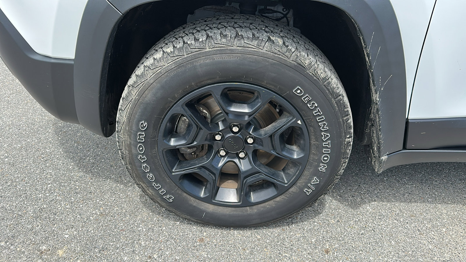 2022 Jeep Cherokee Trailhawk photo 6