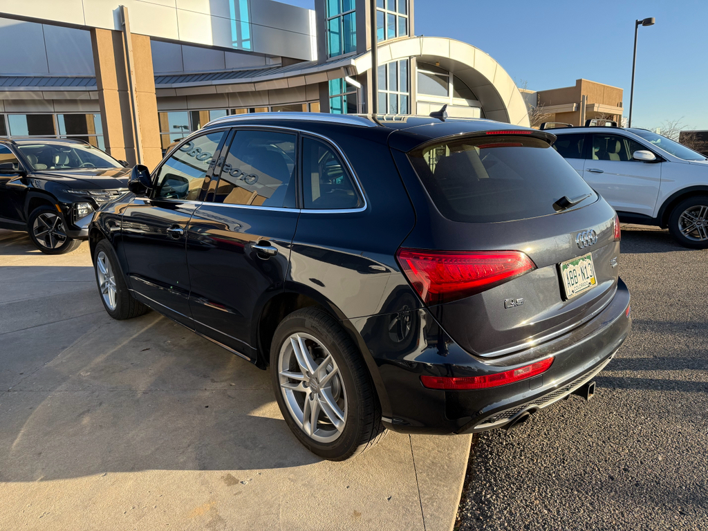 2016 Audi Q5 Prestige photo 4
