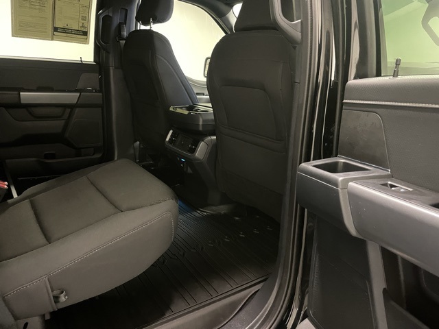 2025 Ford F-150 XLT photo 9