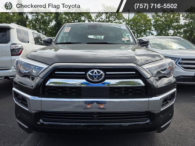 2022 Toyota 4Runner Limited photo 2