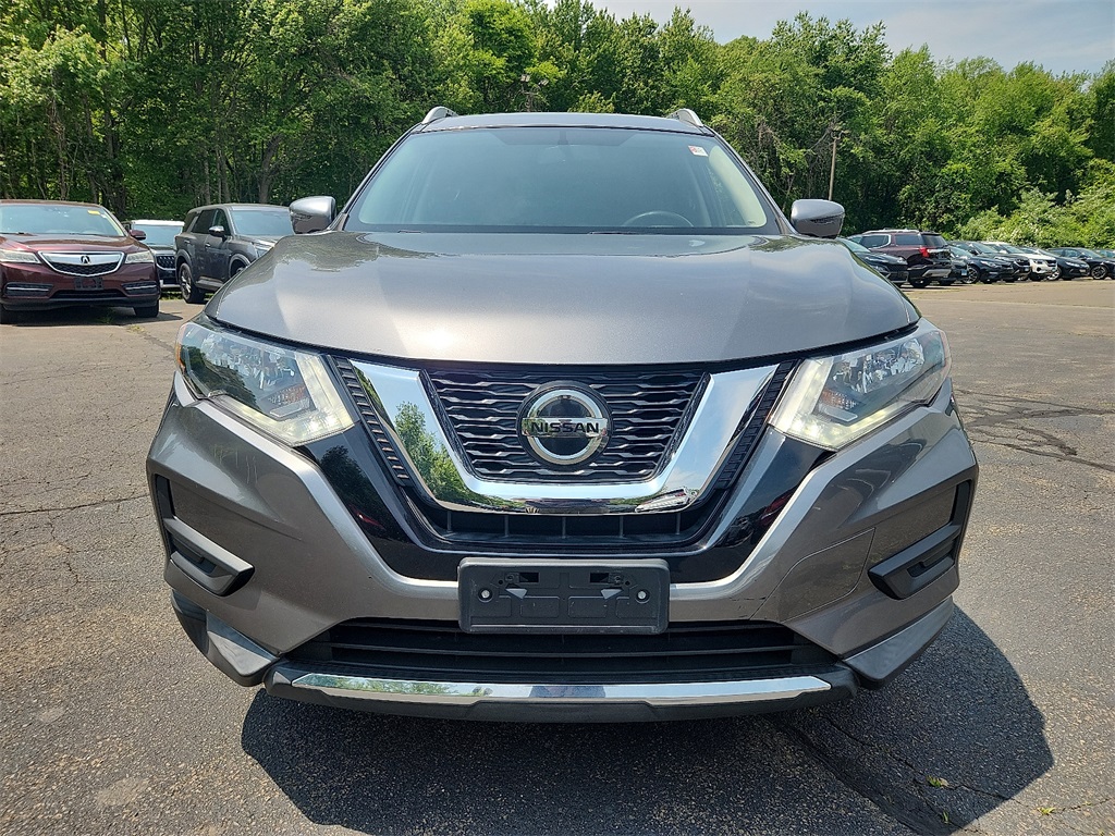Used 2018 Nissan Rogue SV with VIN KNMAT2MV0JP601690 for sale in Old Saybrook, CT