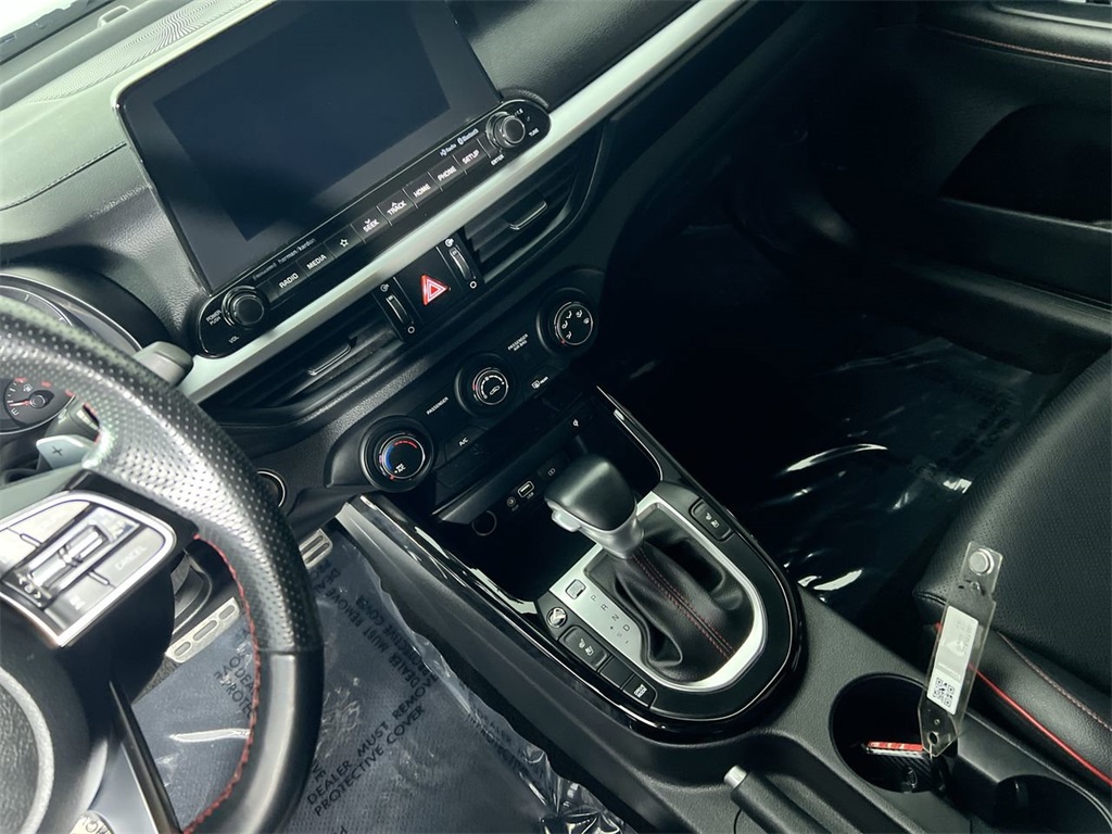 2021 Kia Forte GT photo 23
