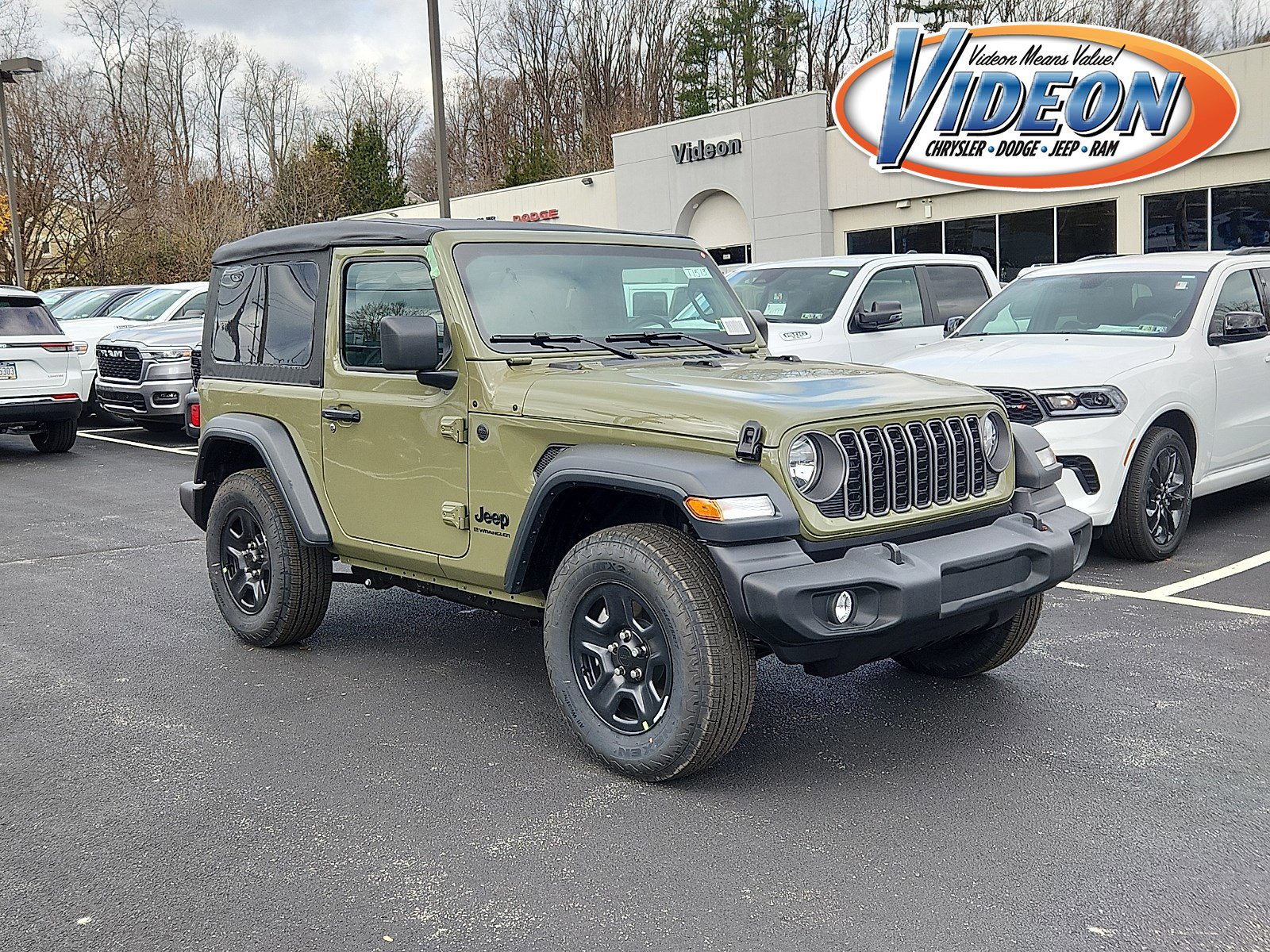 2026 Jeep Wrangler 2-Door Sport's photo
