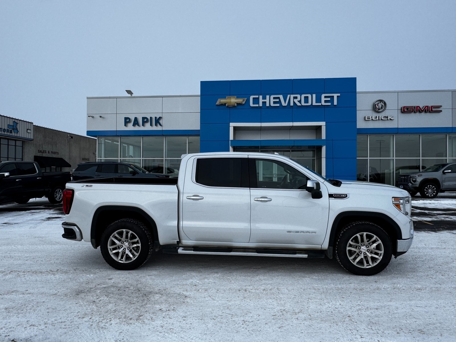 2019 GMC Sierra 1500 SLT's photo