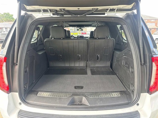 2022 Gmc Yukon XL AT4 photo 8