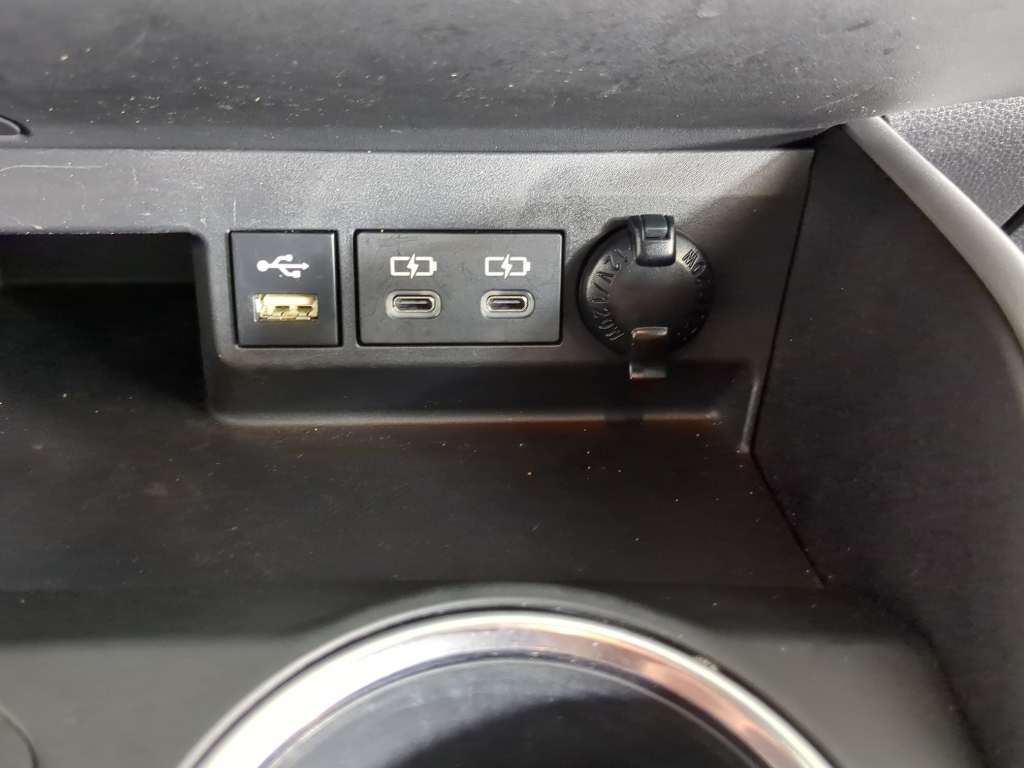 2022 Toyota Highlander XLE photo 20