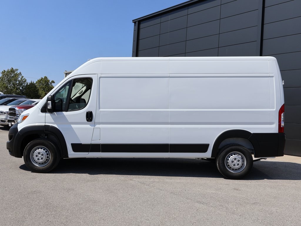 2025 Ram ProMaster 2500 photo 2