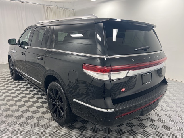 2023 Lincoln Navigator L Reserve photo 6
