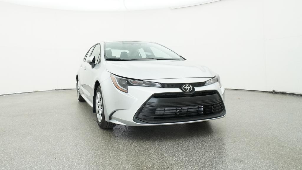 2025 Toyota Corolla LE photo 31