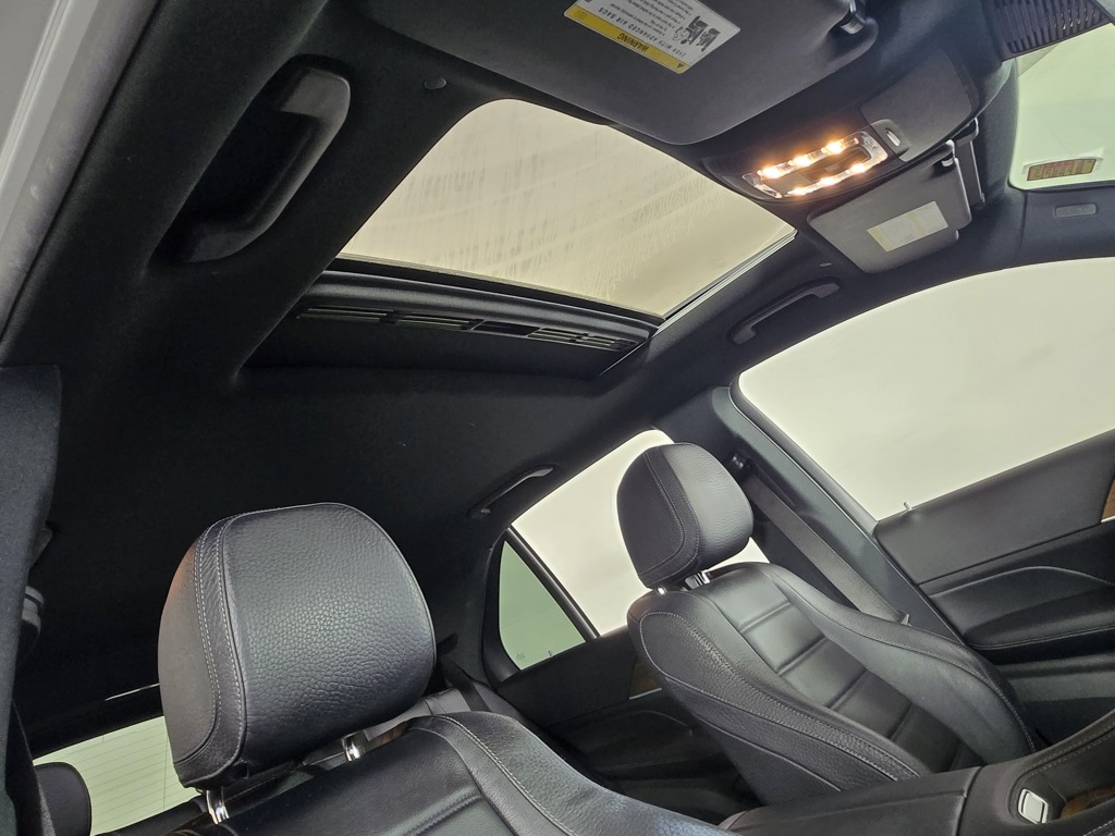 2020 Mercedes Benz GLE 450 4MATIC photo 13
