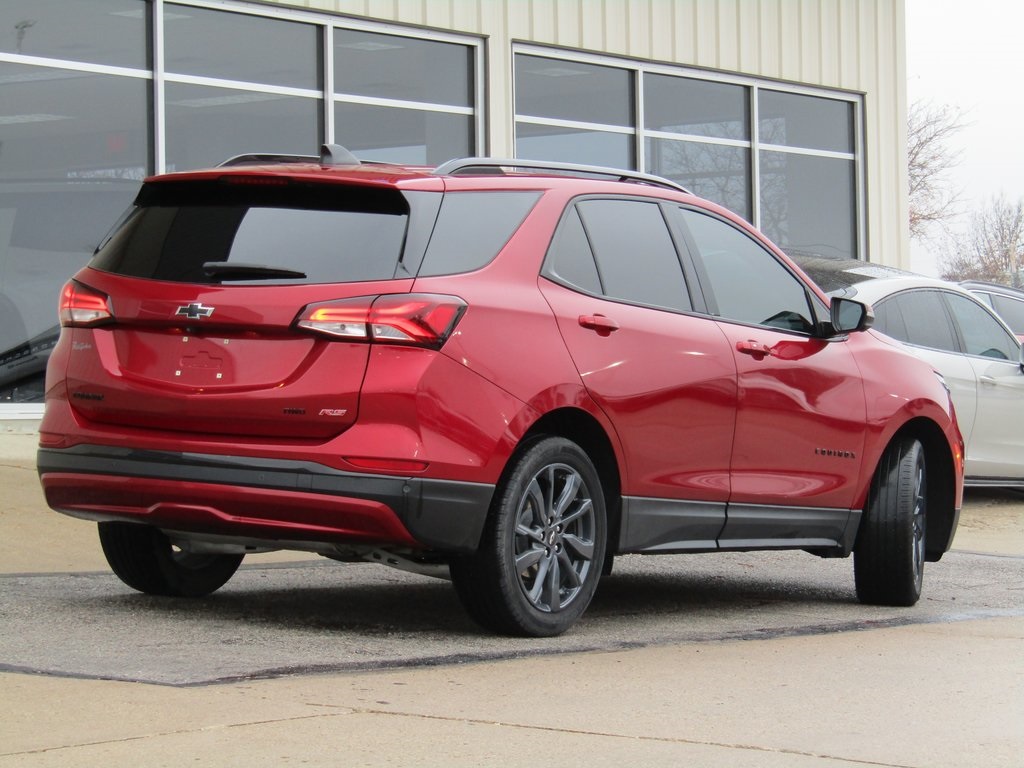 2024 Chevrolet Equinox RS photo 3