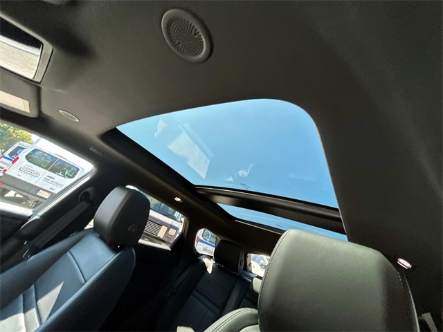 2024 Land Rover Range Rover Evoque Dynamic SE photo 19