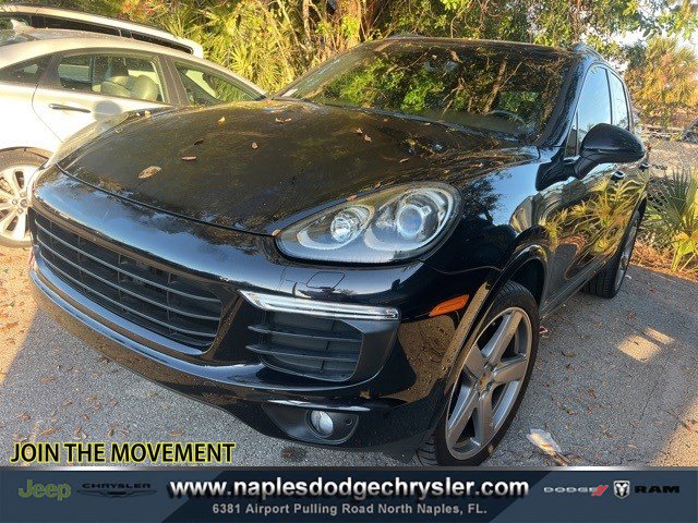 2017 Porsche Cayenne Platinum Edition's photo