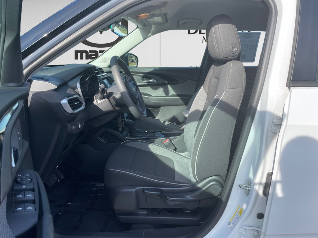 2021 Chevrolet Trailblazer LS photo 7