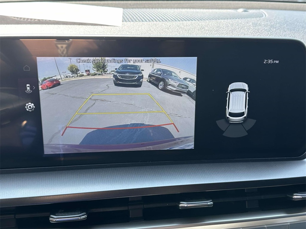 2023 Kia Telluride S photo 18