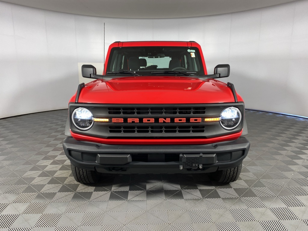 2023 Ford Bronco Base photo 8