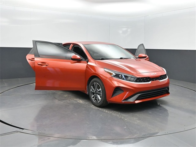 2023 Kia Forte LXS photo 34