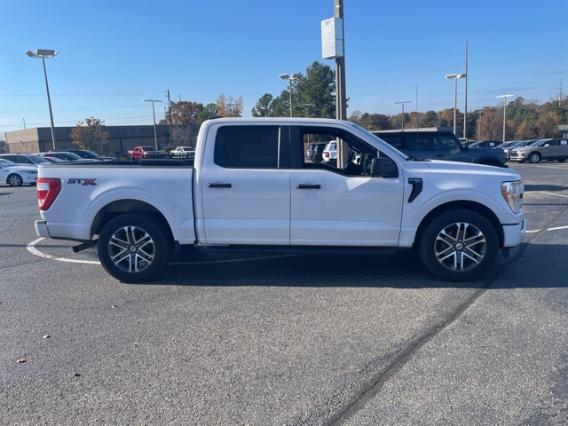 2021 Ford F-150 XL photo 2