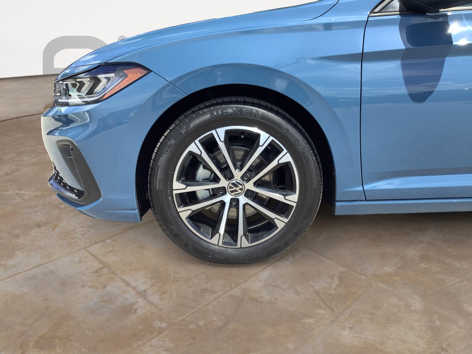 2025 Volkswagen Jetta Sport photo 9