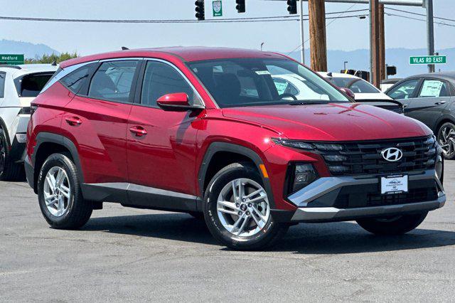 2025 Hyundai Tucson SE photo 2