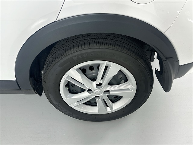 2025 Nissan Kicks Play S photo 11