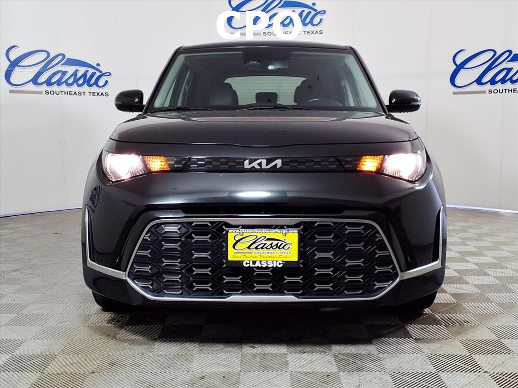 2023 Kia Soul GT-Line photo 3