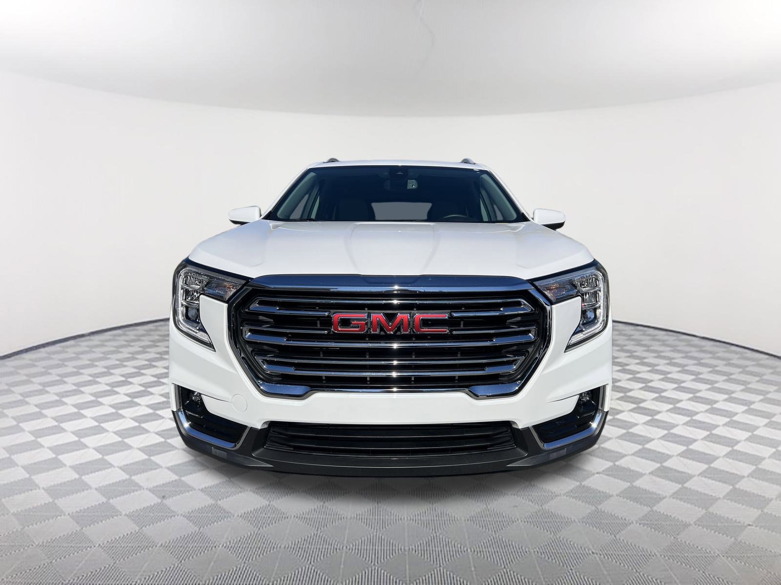 2023 Gmc Terrain SLT photo 2