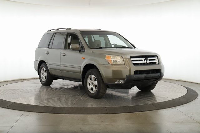 Used 2007 Honda Pilot EX with VIN 5FNYF18427B022169 for sale in Findlay, OH