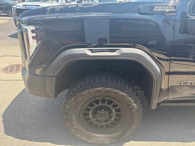 2024 Gmc Sierra 2500 HD AT4X photo 3