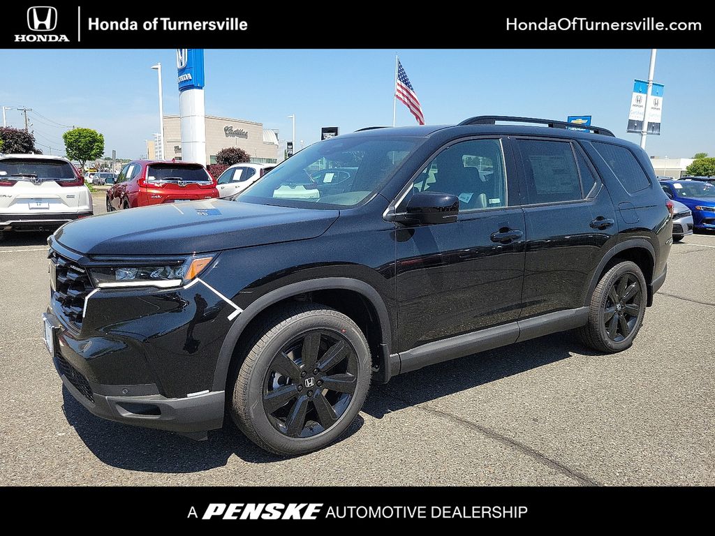 2025 Honda Pilot Black Edition's photo