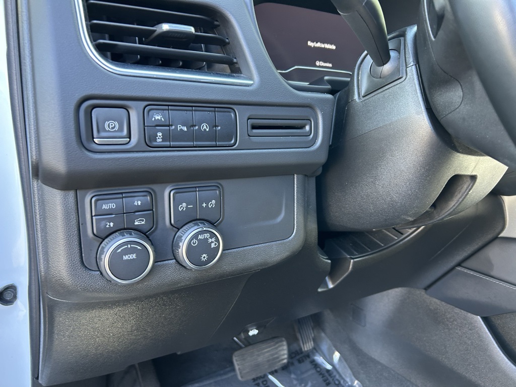 2023 Chevrolet Tahoe LT photo 12