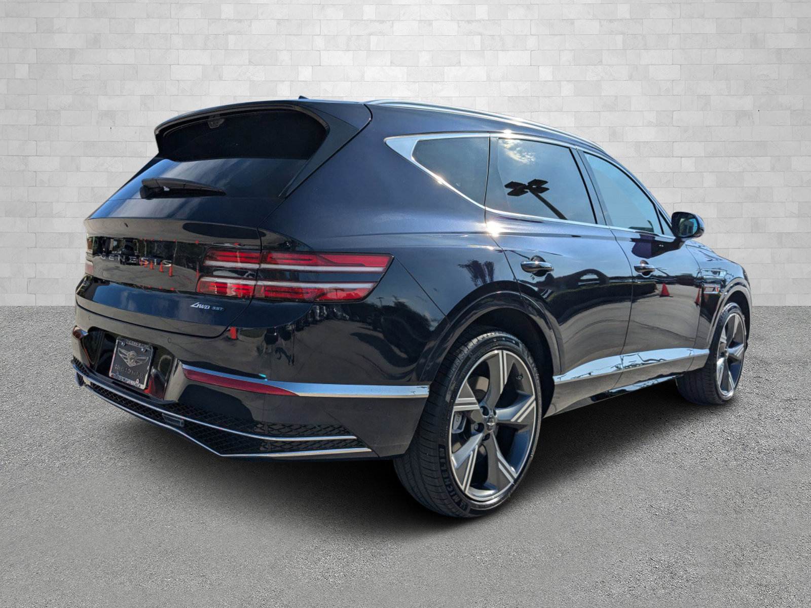 2025 Genesis GV80 3.5T Prestige AWD photo 2