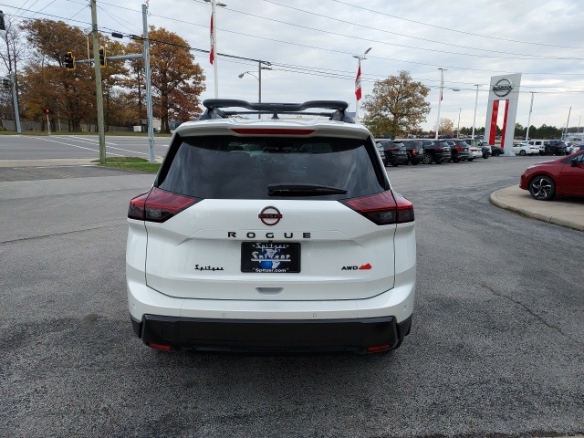 2026 Nissan Rogue SV photo 2