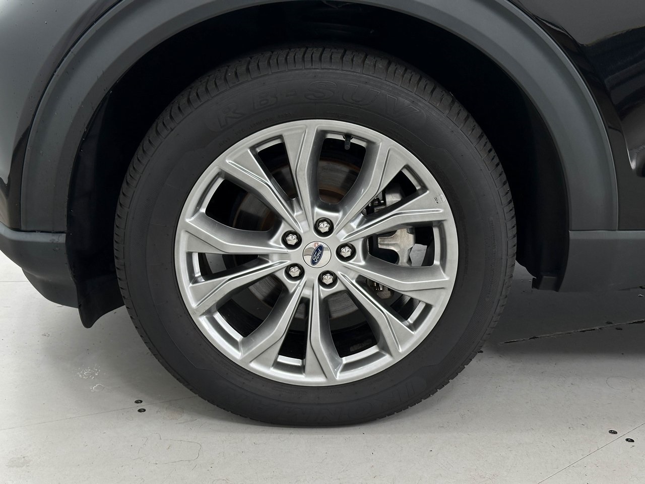 2022 Ford Explorer Limited photo 33