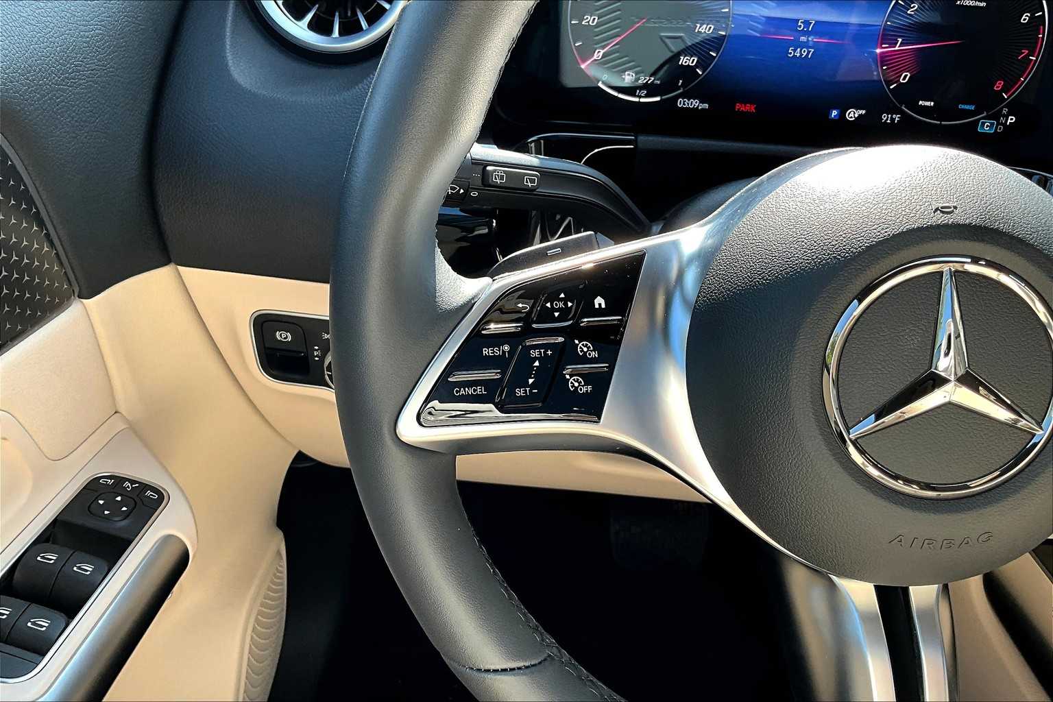 2025 Mercedes Benz GLA 250 4MATIC photo 21