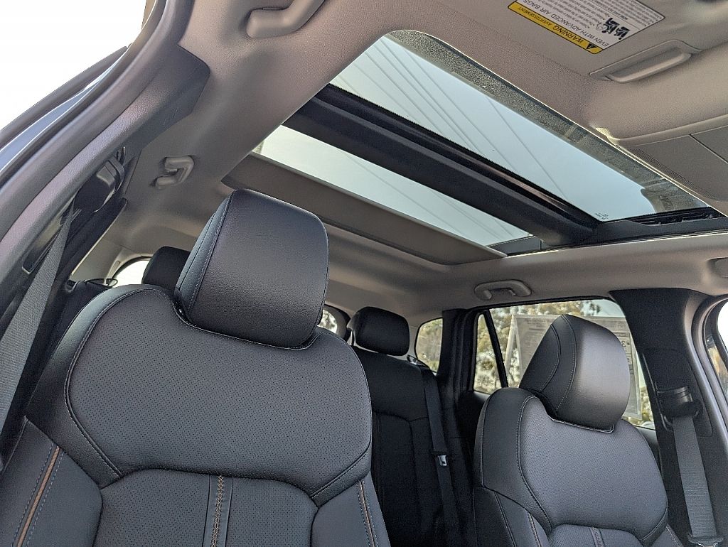 2025 Mazda CX-50 Premium Plus photo 15