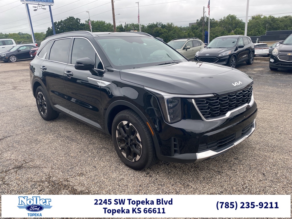 Used 2024 Kia Sorento S with VIN 5XYRL4JC3RG300069 for sale in Kansas City