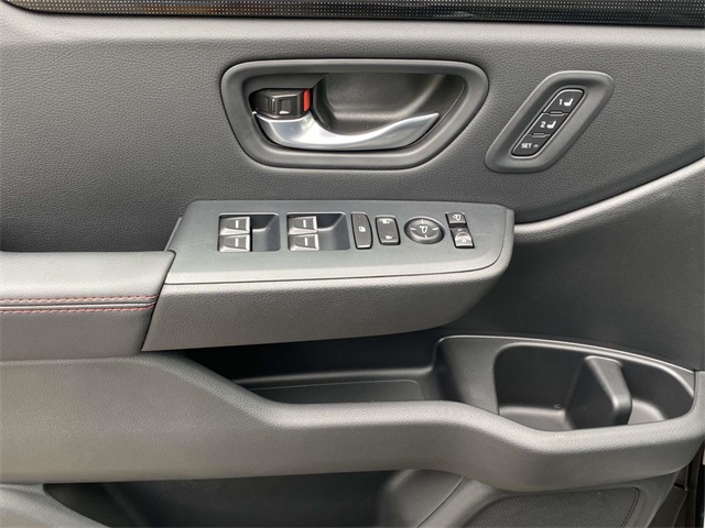 2025 Honda Pilot Black Edition photo 13