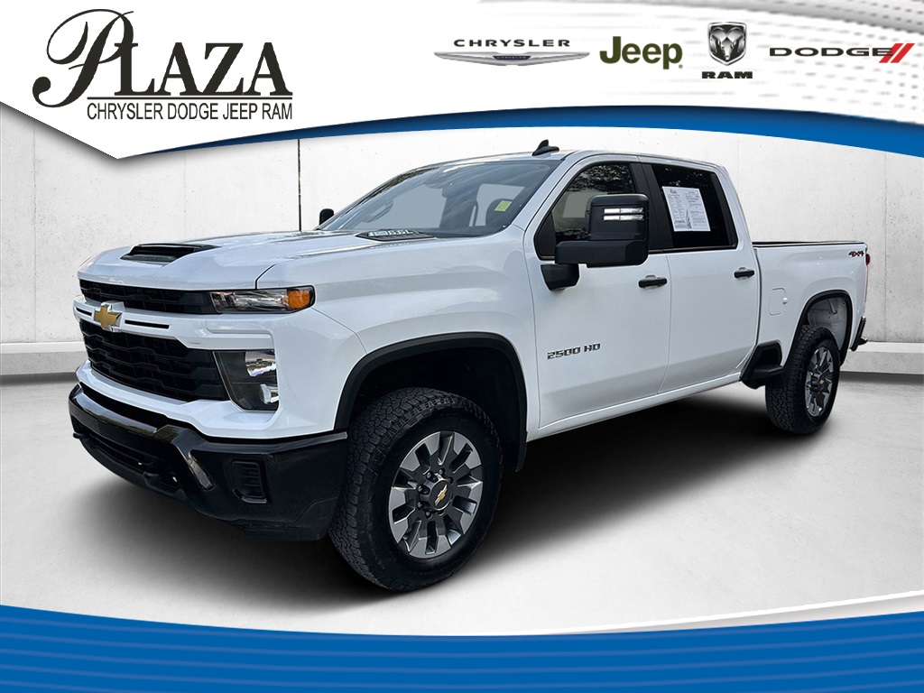 2024 Chevrolet Silverado 2500HD Custom's photo