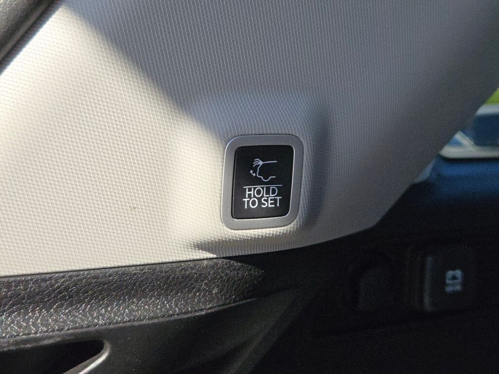 2024 Jeep Grand Cherokee Limited photo 16