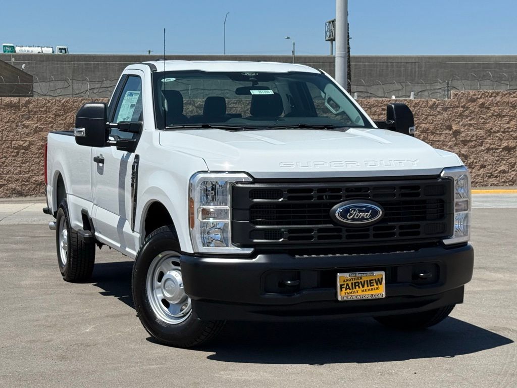 2025 Ford F-250 XL photo 2