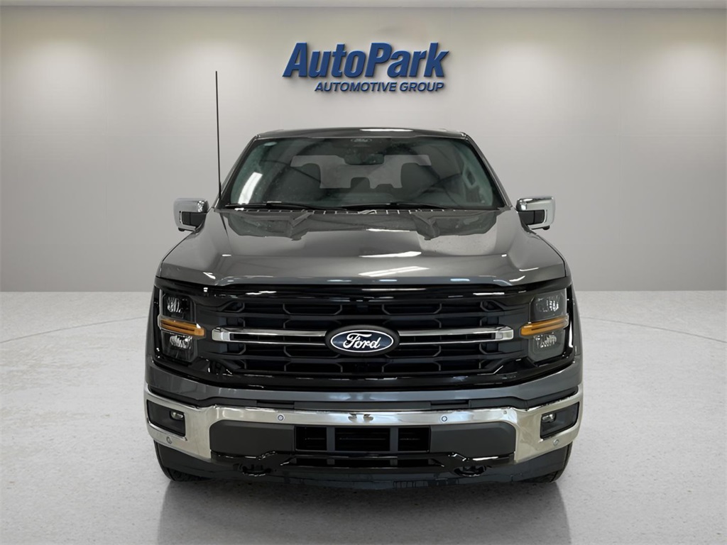2024 Ford F-150 XLT photo 2