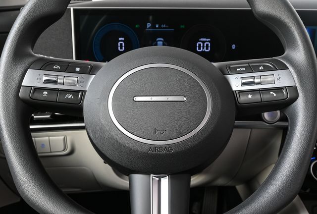2026 Hyundai Tucson SEL photo 17