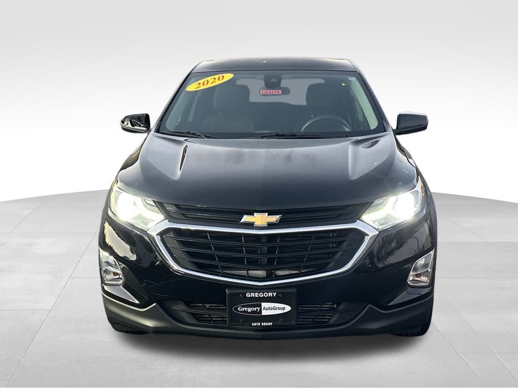 2020 Chevrolet Equinox LT photo 2